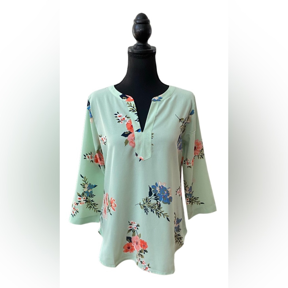 Van Heusen: Mint Green Floral Tunic Blouse